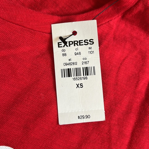 new red express influencer graphic tee - Picture 2 of 2